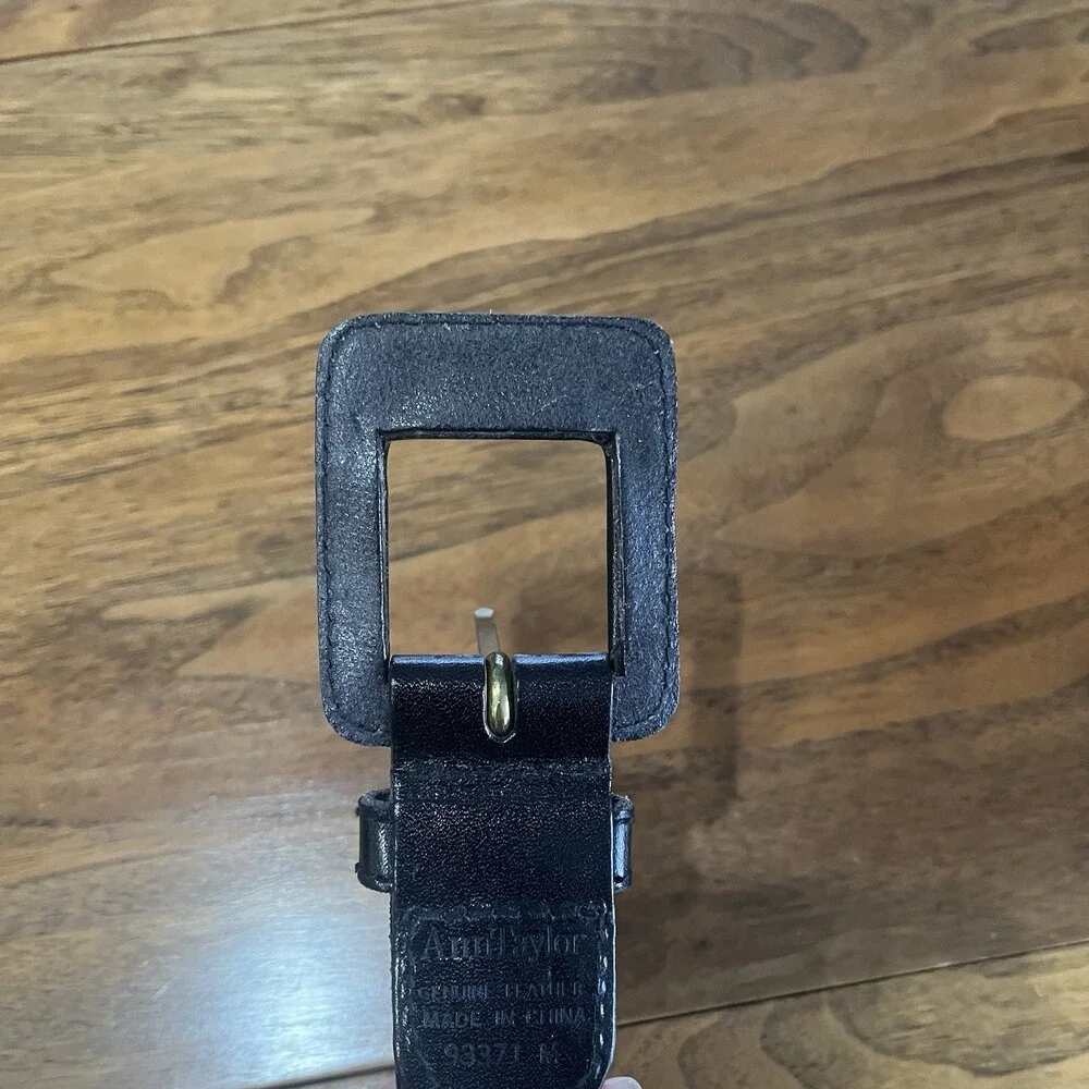 Ann Taylor Black Leather Braided Belt‎ Medium Classic Casual Career